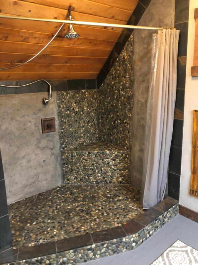 ザ ホイットモア イン Weaverville エクステリア 写真